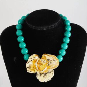 NEW Donya Green and Gold Bold Flower Beaded Choker Statement Necklace